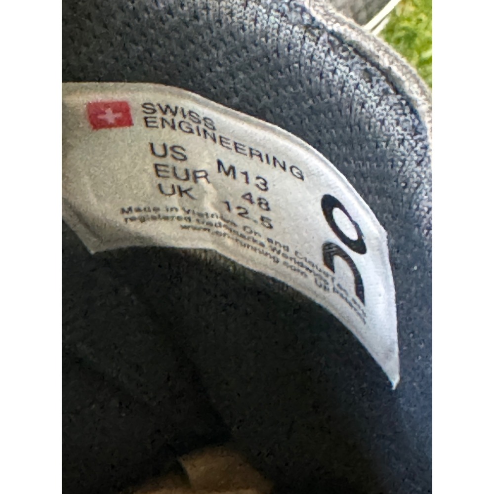 On Cloud Running surfer Mens Shoes Navy Blue Orange Size 13 US M13 Low Top - Picture 4 of 6